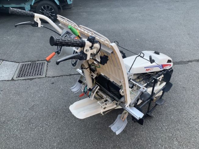 田植機 MP29FDB 写真８